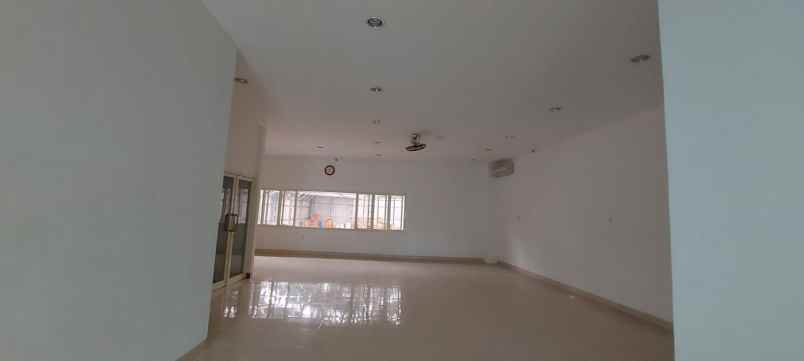 raya pogot nol jalan gudang kantor row jalan 8m