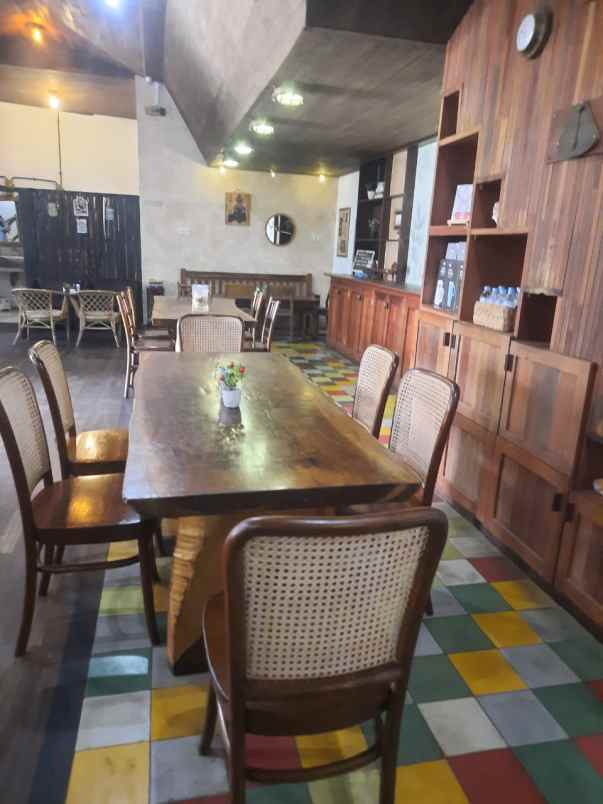 ruang usaha resto di pulogebang cakung jakarta timur