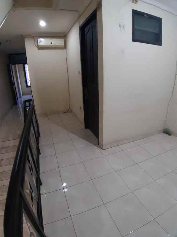 ruko gudang kantor boulevard raya