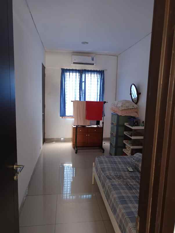 ruko the savoy 5x15 75m jgc jakarta garden city cakung