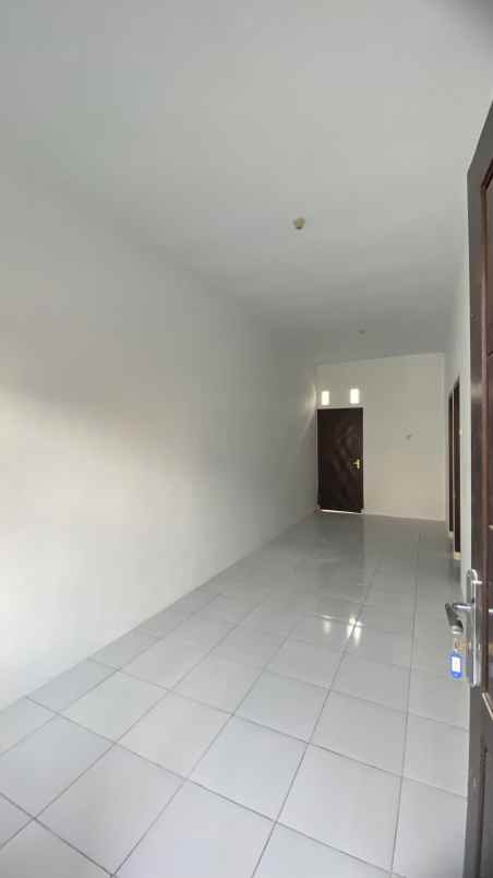 rumah 300 jutaan lokasi dekat kampus unisma
