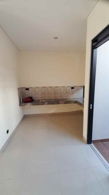 rumah arcamanik bandung timur dekat sport jabar