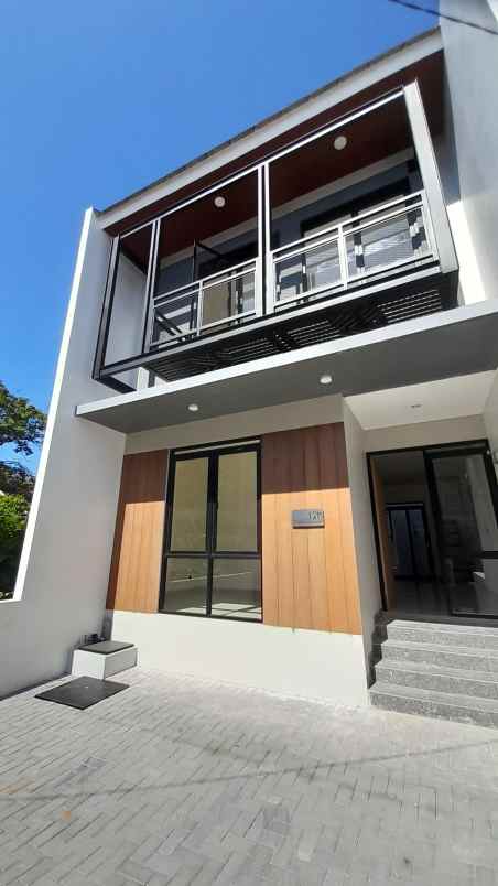 rumah arcamanik bandung timur dekat sport jabar