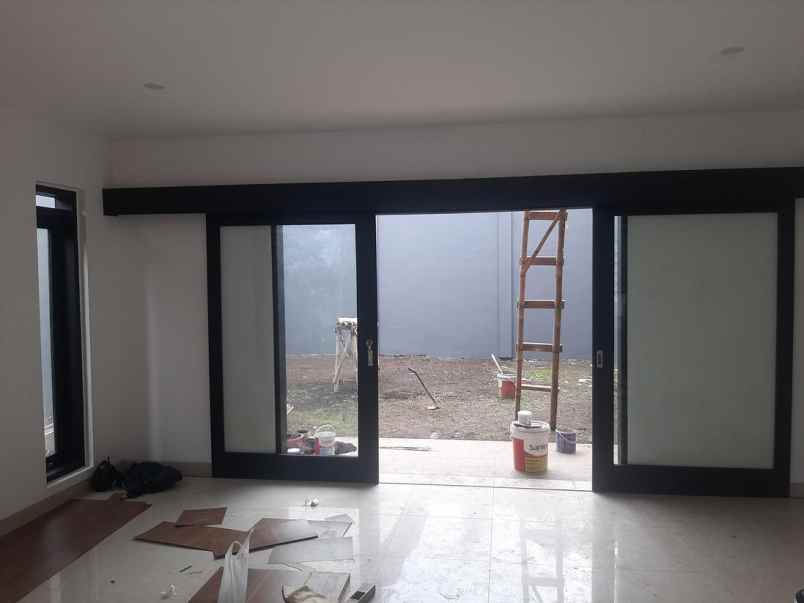 rumah asri dan nyaman di sayap buah batu bandung