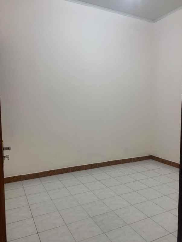 rumah bagus dekat rsa dan exit tol