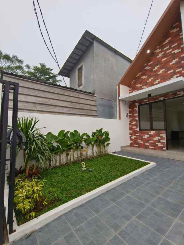 rumah baru design scandinavian di ciputat tangsel