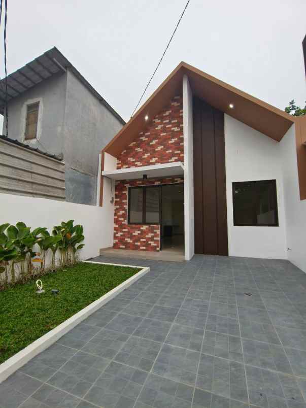 rumah baru design scandinavian di ciputat tangsel