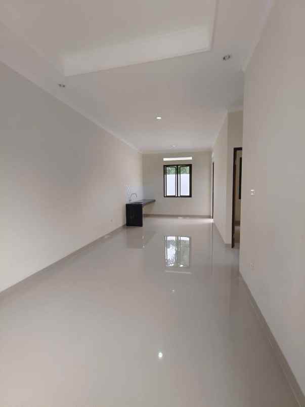 rumah baru design scandinavian di ciputat tangsel