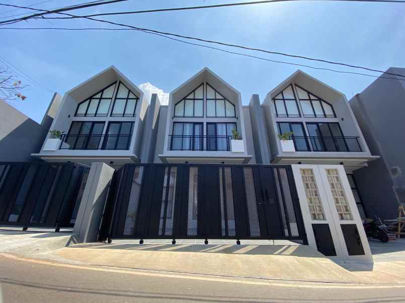 rumah baru non cluster di kramat jati jaktim