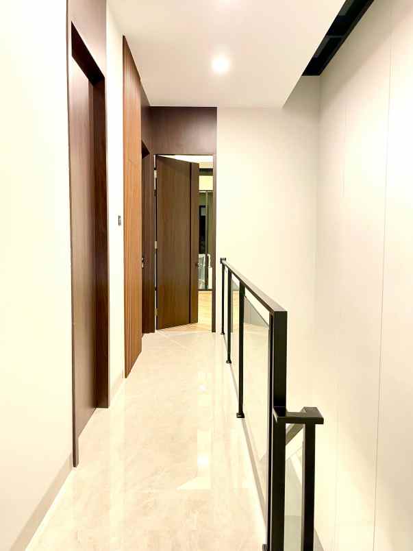 rumah baru non cluster di kramat jati jaktim