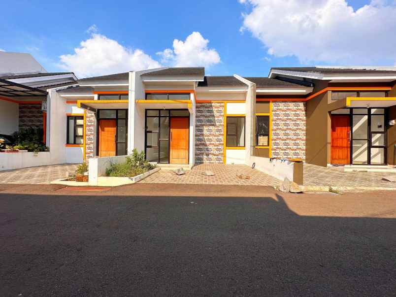 rumah baru siap huni di bambu apus