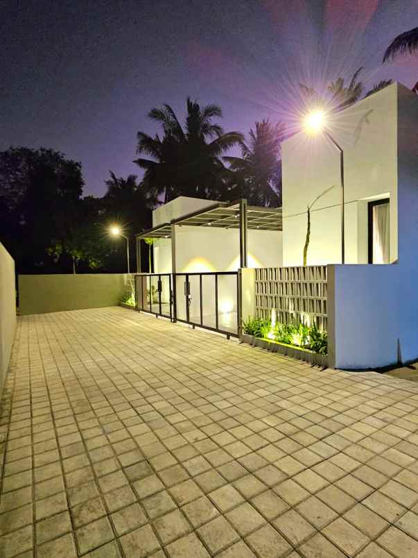 rumah baru siap huni full furnished di ngaglik sleman