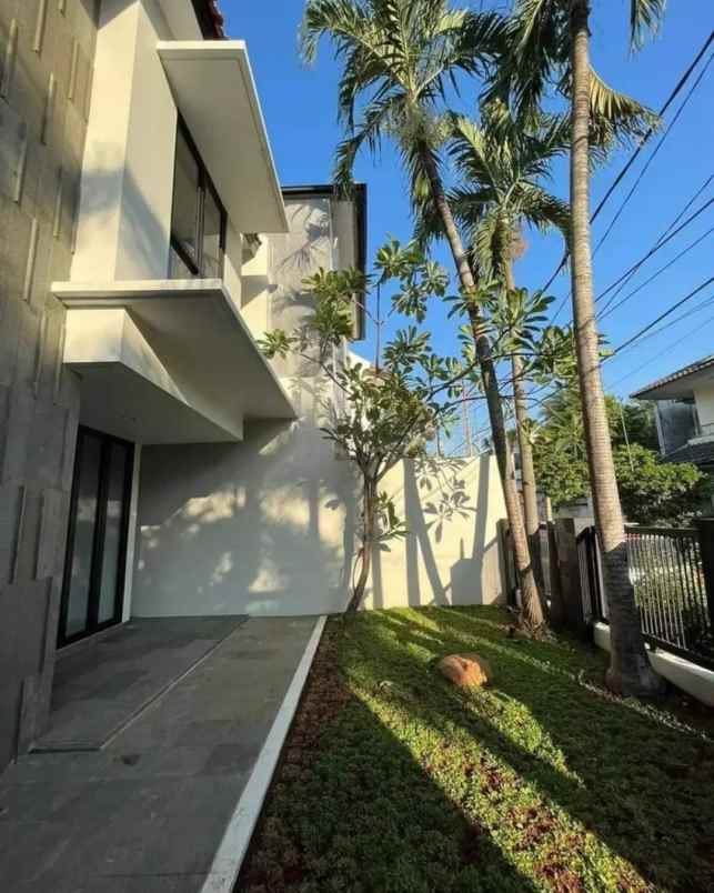 rumah baru siap huni komplek kebayoran lama