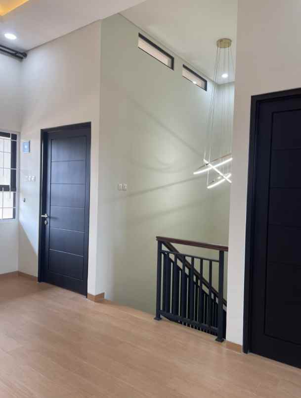 rumah cluster 2 lantai strategis di kukusan depok