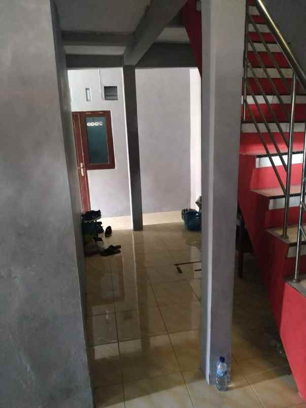 rumah dekat kampus uns surakarta