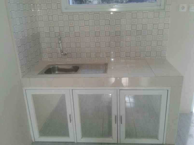 rumah di bumi citra kencana dekat stasiun cilebut