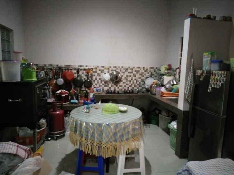 rumah diamond residence jl