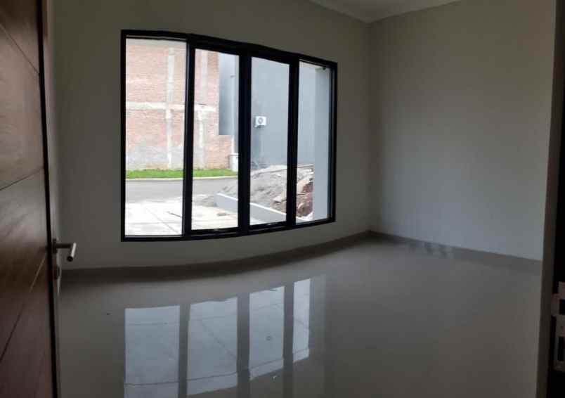 rumah dijual siap huni di pamulang tangerang selatan