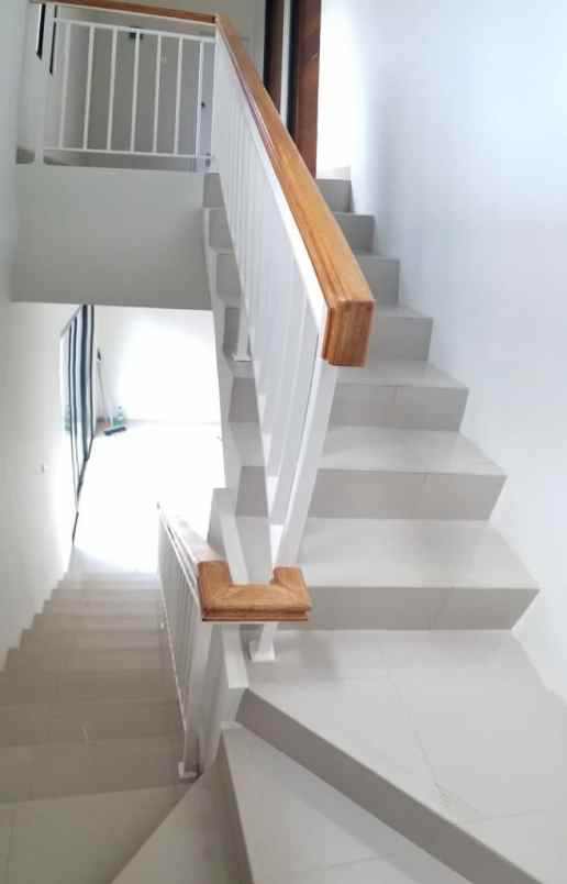 rumah dijual siap huni di pamulang tangerang selatan