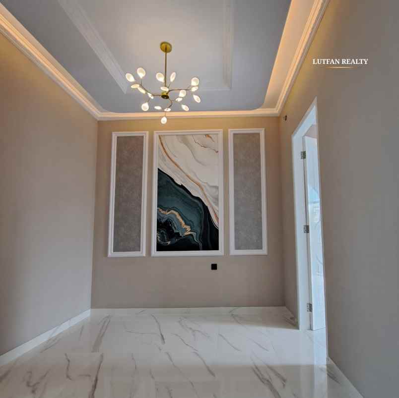 rumah european classic non cluster dekat tol andara