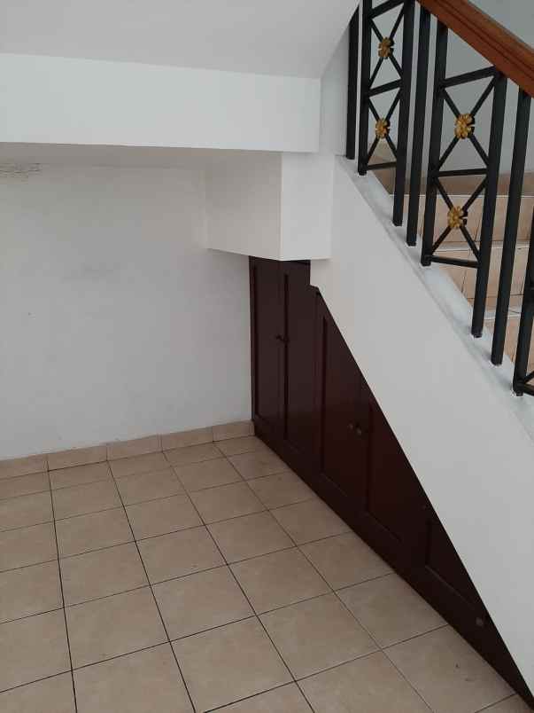 rumah gading nirwana