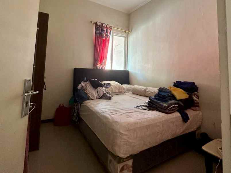 rumah hook de naila residence dekat dengan benowo