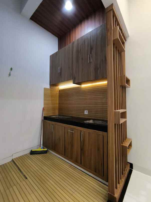 rumah idaman sawangan banyak gratisan nya