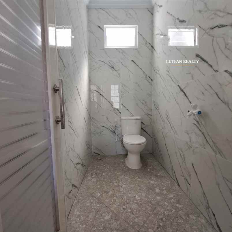 rumah jagakarsa dalam cluster dekat tol brigift