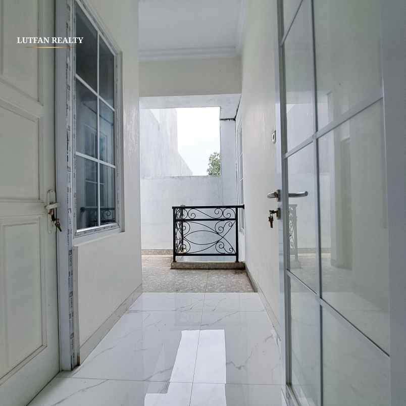 rumah jagakarsa dalam cluster harga murah