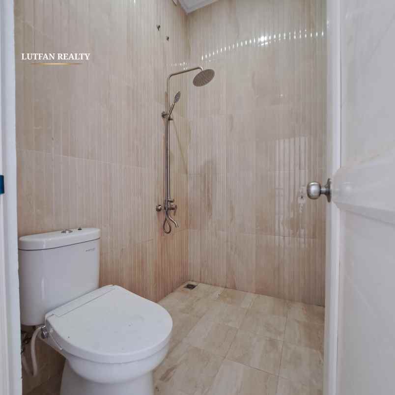 rumah jagakarsa dalam cluster harga murah