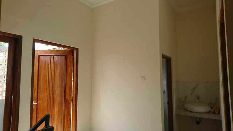 rumah jalan sampoerna pekutan bayan