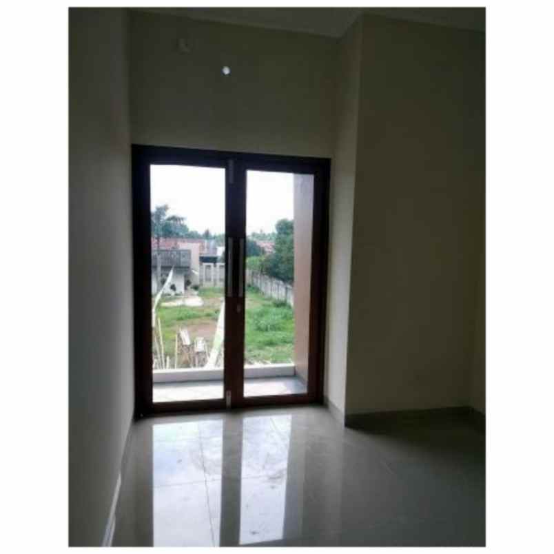 rumah jl arjuna pamulang