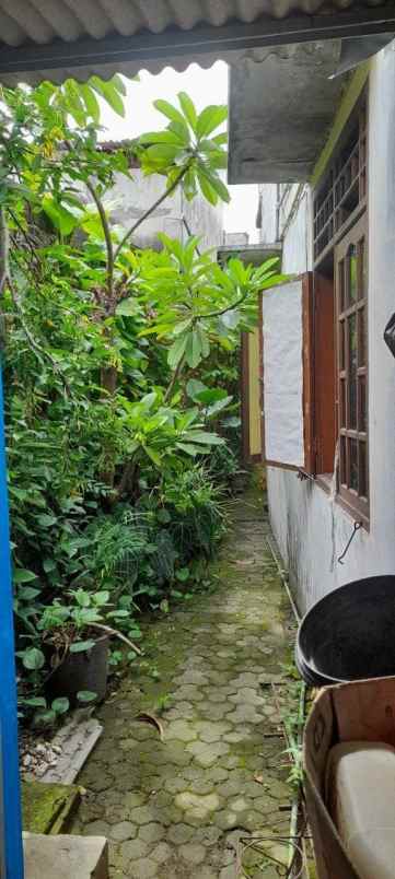 rumah jl kedungsroko strategis 10menit ke tp mall