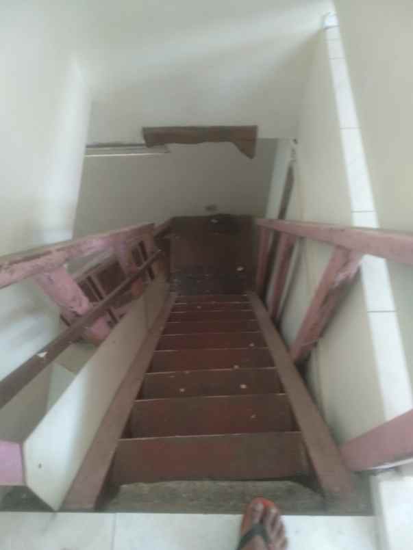 rumah jl mt haryono pugeran