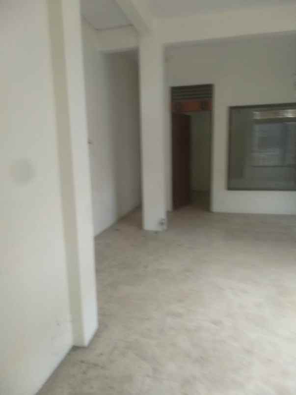 rumah jl mt haryono pugeran