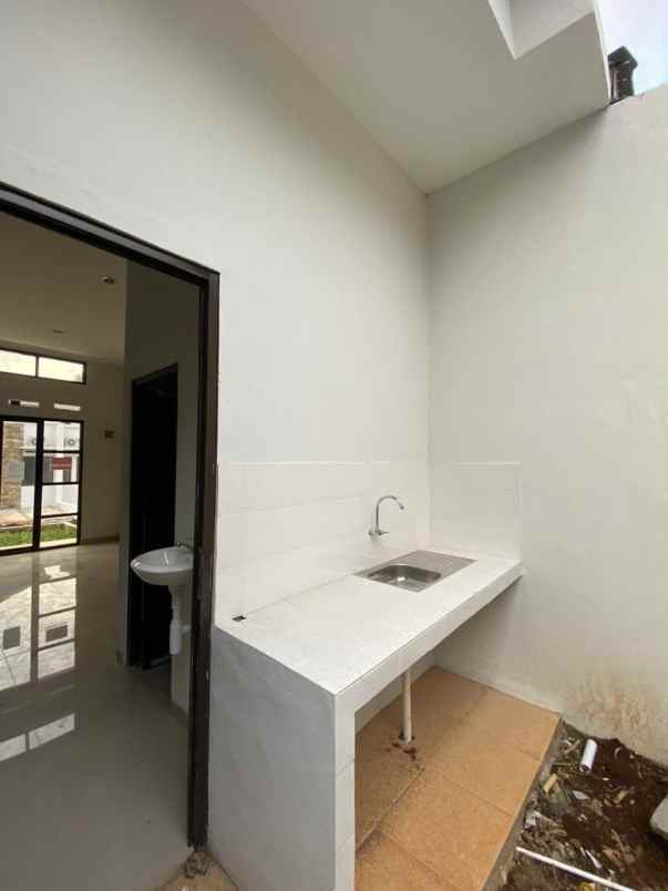 rumah jl muhari cilodong depok