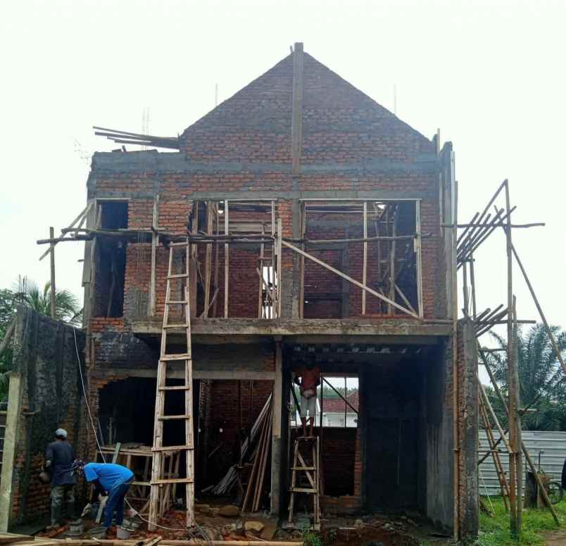 rumah jl raya cifor bubulak kec