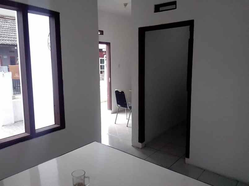 rumah jl raya jatimekar