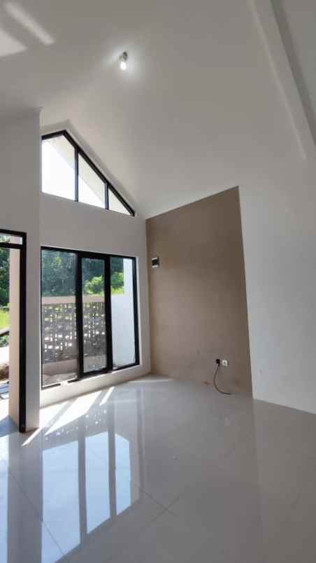 rumah jl sindangreret cibiru wetan