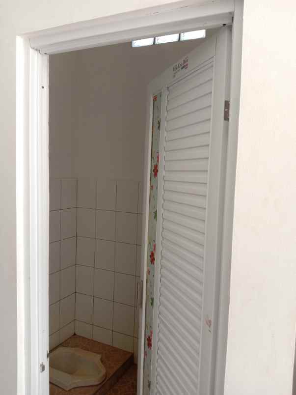 rumah jln desa wargaluyu kp