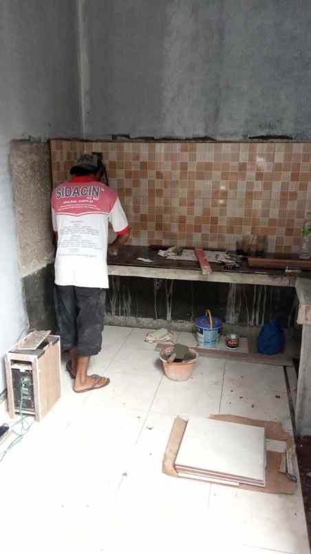 rumah kelapa dua cimanggis depok