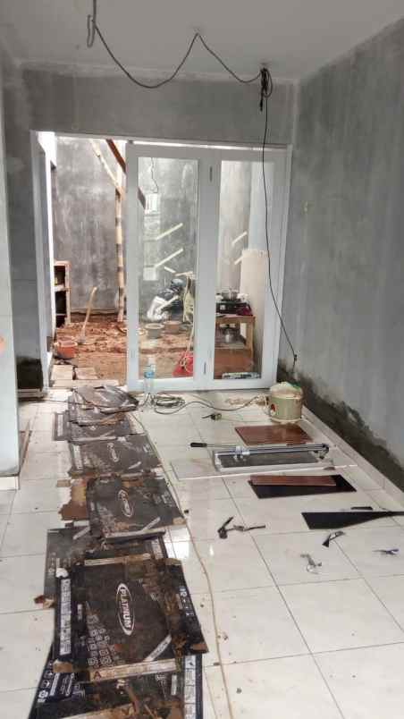 rumah kelapa dua cimanggis depok