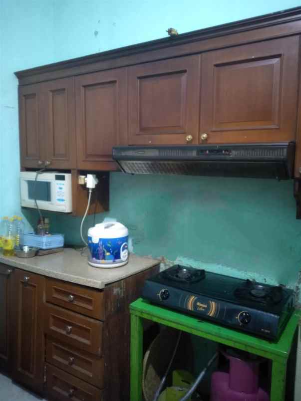 rumah kemang pratama 2 bekasi