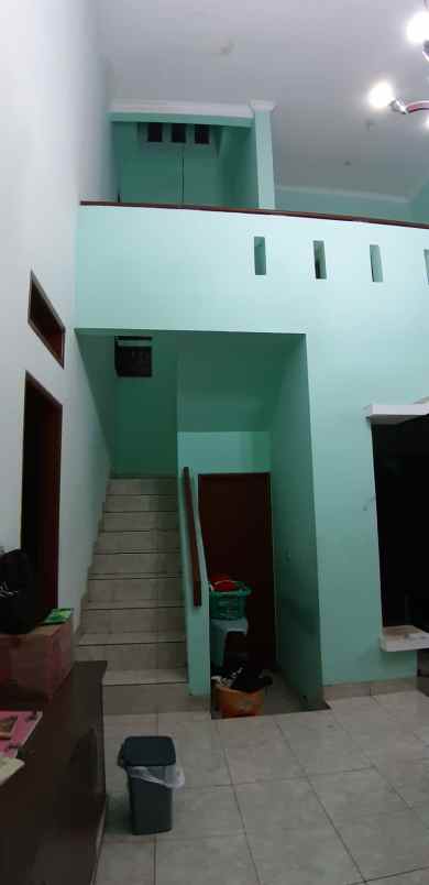 rumah kemang pratama 2 bekasi