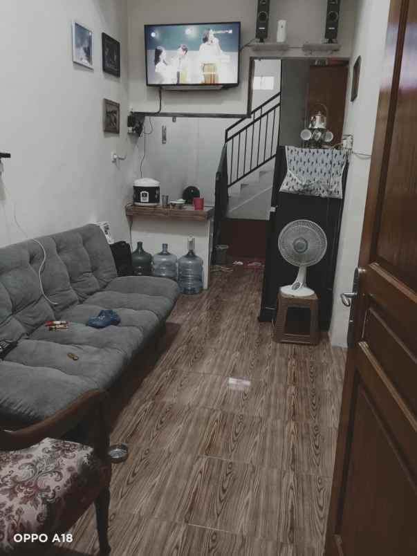 rumah komplek 2 lantai 3 kt tajur halang bogor