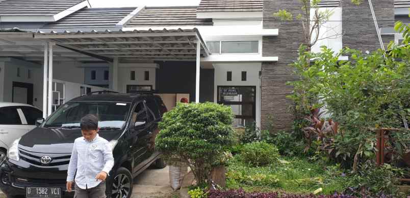 rumah komplek buana soetta bandung