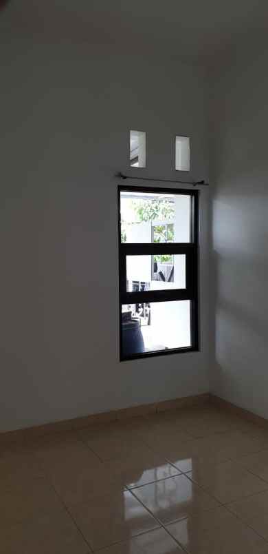 rumah komplek buana soetta bandung