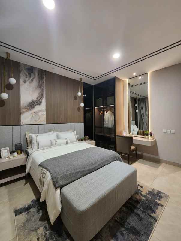 rumah kota wisata cibubur