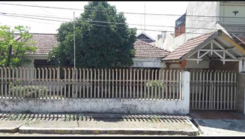 rumah lebar 16 siap huni lokasi darmo harapan surabaya