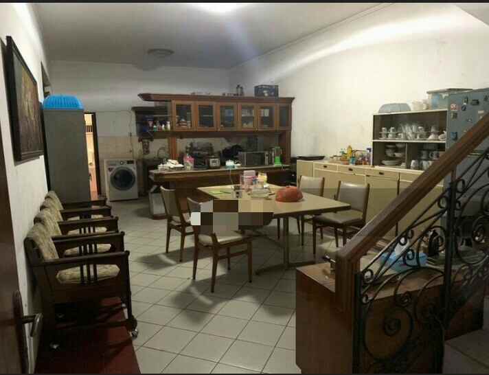 rumah mainroad jl riau jl r e martadinata bandung